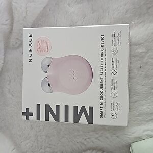 NuFACE Mini+ Starter KitSet